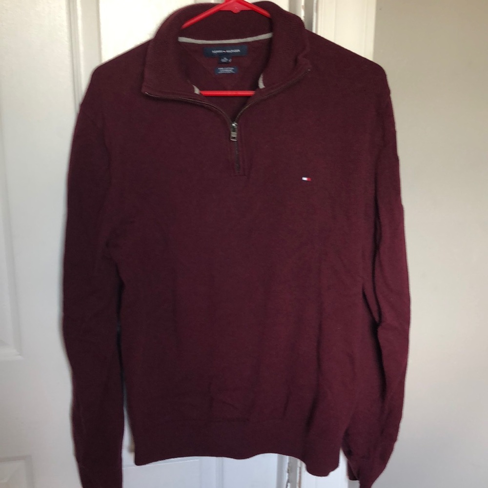 Long sleeve men’s sweater